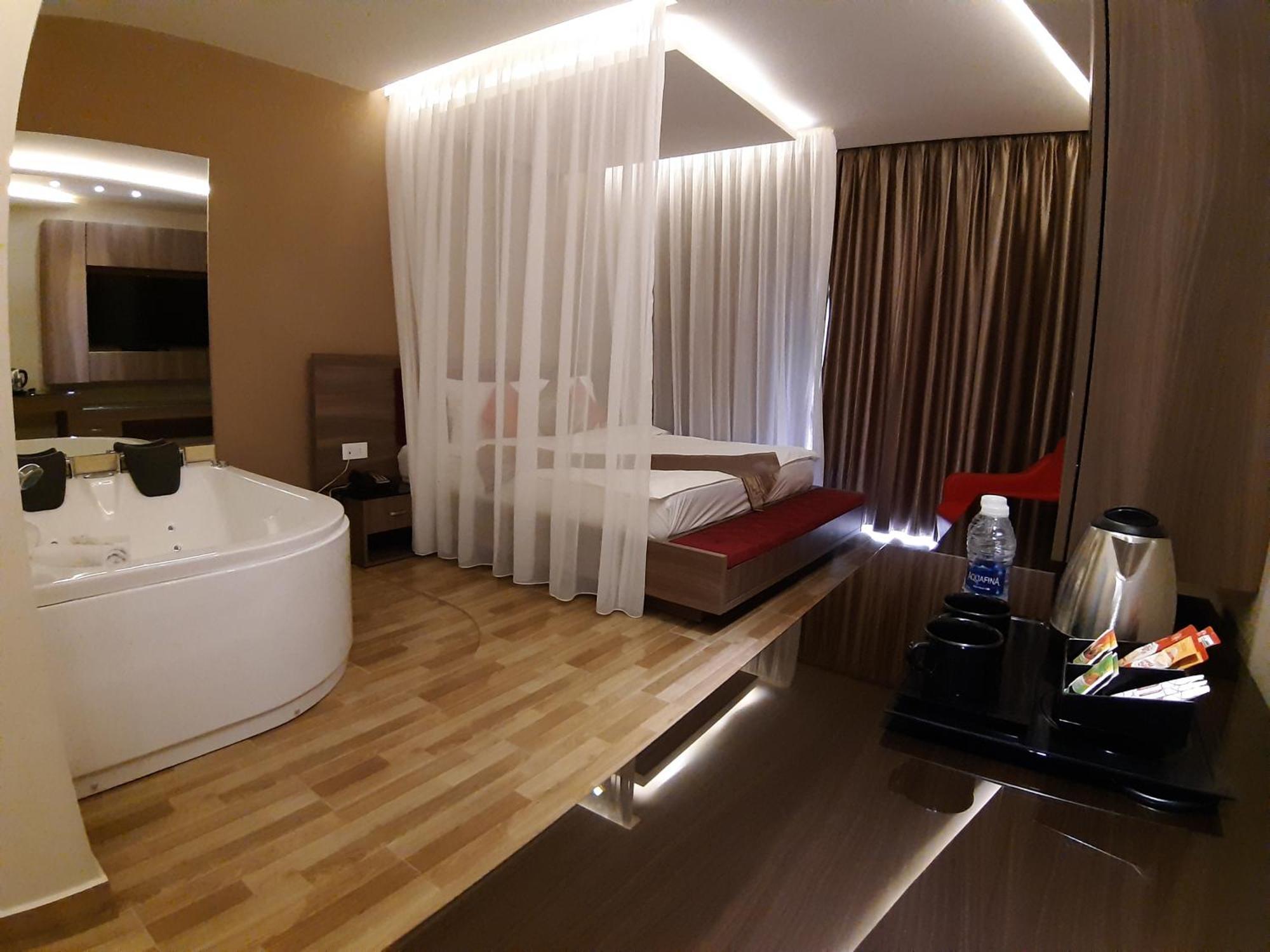 Jounieh Suites Boutique Hotel Экстерьер фото